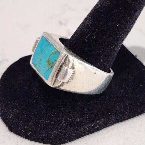 Men's Native American Sterling Silver & Turquoise Ring - Picture 2 of 5